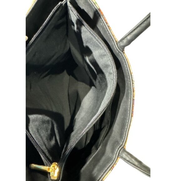 Bueno Tapestry Double Strap Shoulder Bag, Matching Coin Purse, Christmas Motif - Picture 6 of 10